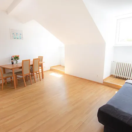 Old Town Podwale Street Apartment. Great Location Daire Varşova